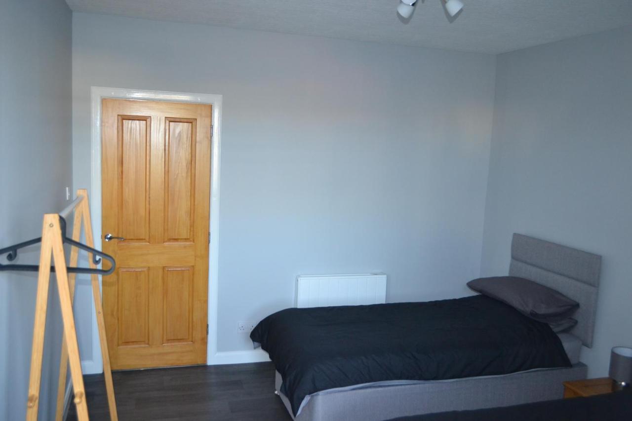 וויק Harbour View Apartment Wick מראה חיצוני תמונה